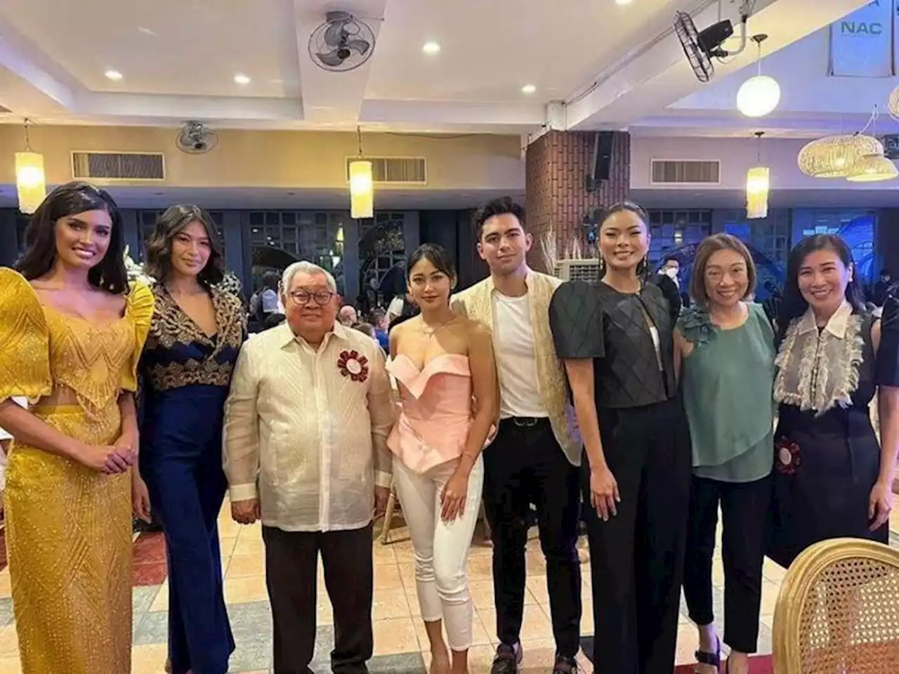 GMA Network's Atty. Felipe L. Gozon, Atty. Annette Gozon-Valdez, Kapuso stars grace UP College of Law Grand Alumni Homecoming