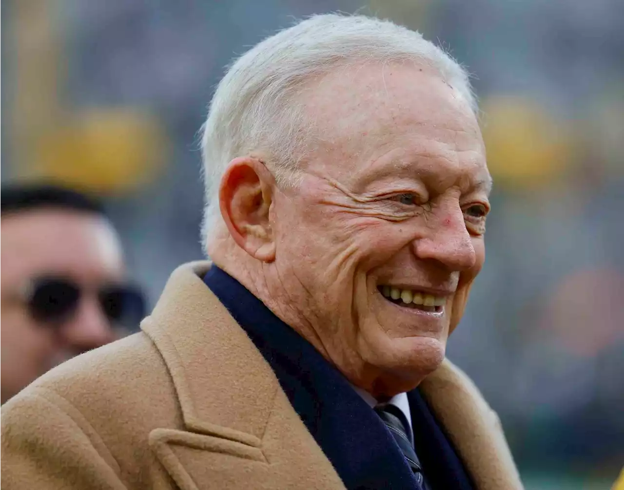 Solomon: The curious and complicated history of Jerry Jones and racism