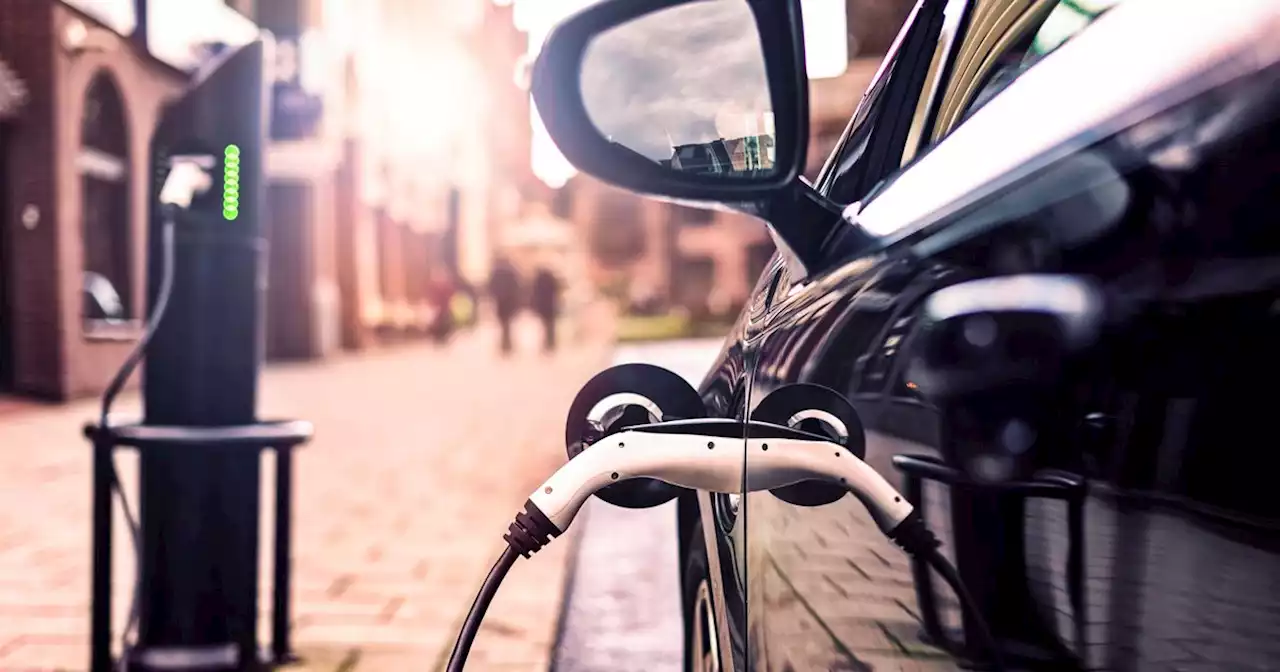 Government 'on track' to reach target of 950,000 electric vehicles