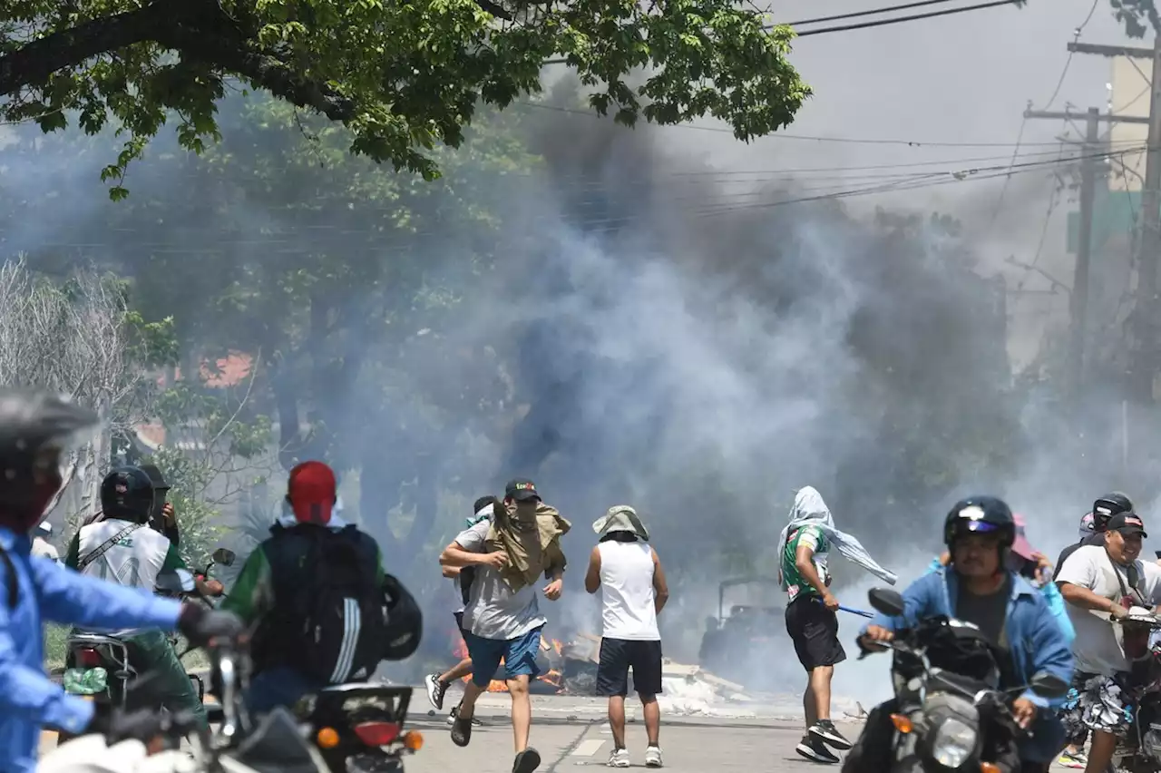 Protestos contra adiamento de censo na Bolívia são suspensos após 36 dias