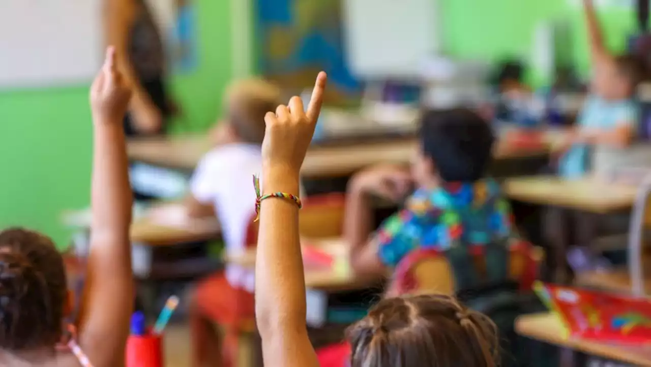 Vacances de Noël : pourquoi les élèves reprendront les cours le mardi 3 janvier, et non pas le lundi 2