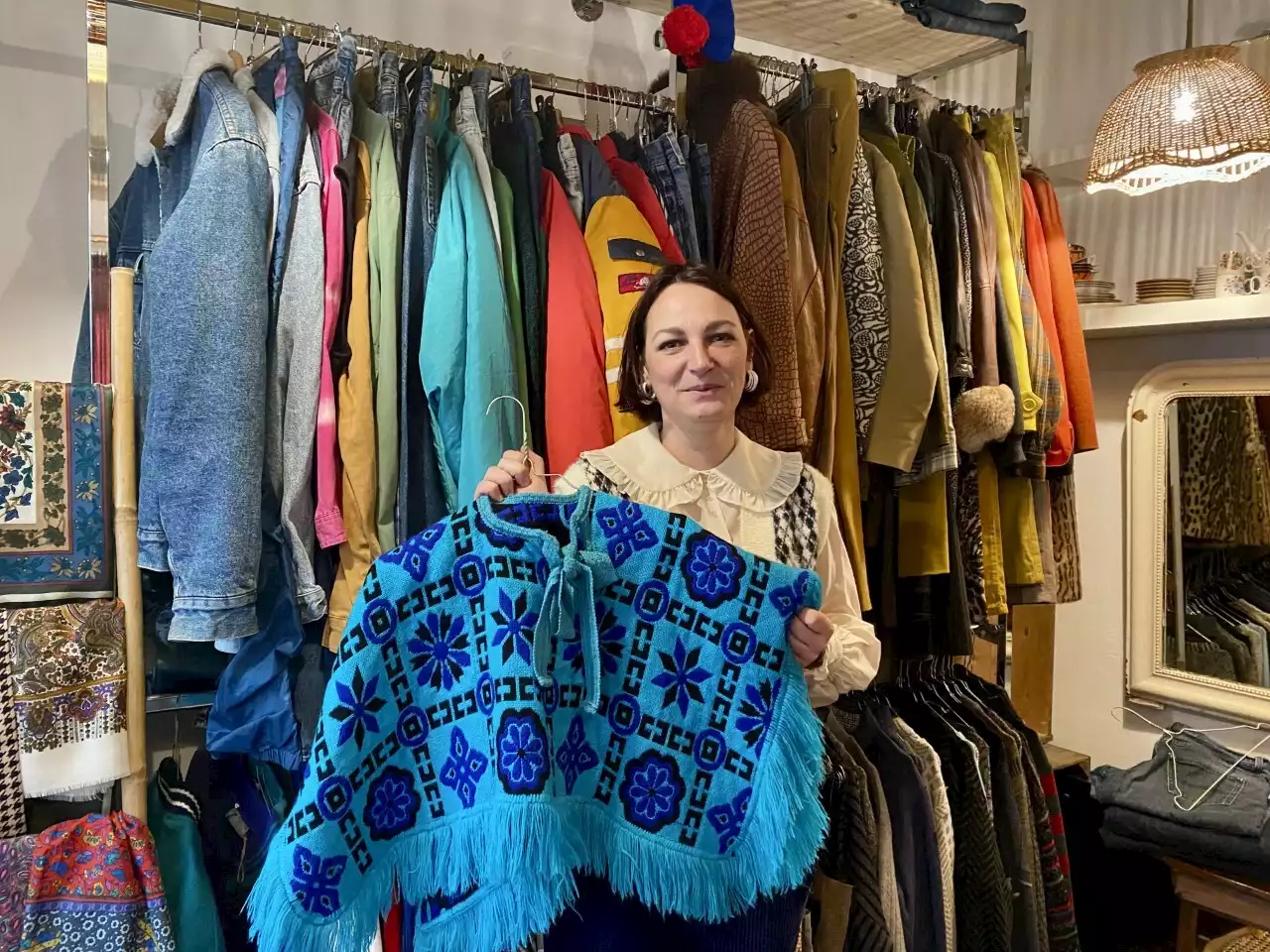 À Arras, des vêtements vintage à chiner dans cette nouvelle friperie en centre-ville