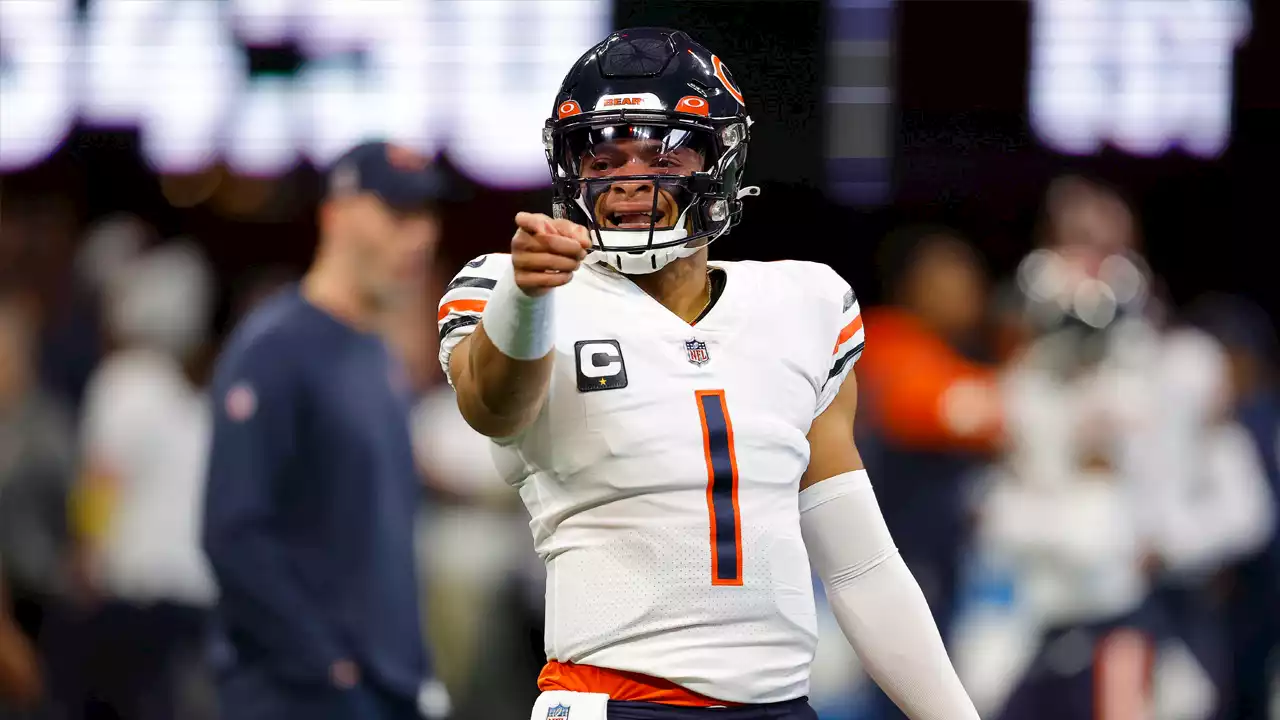 Justin Fields' Apology to Bears' Defense Shows Franchise QB DNA