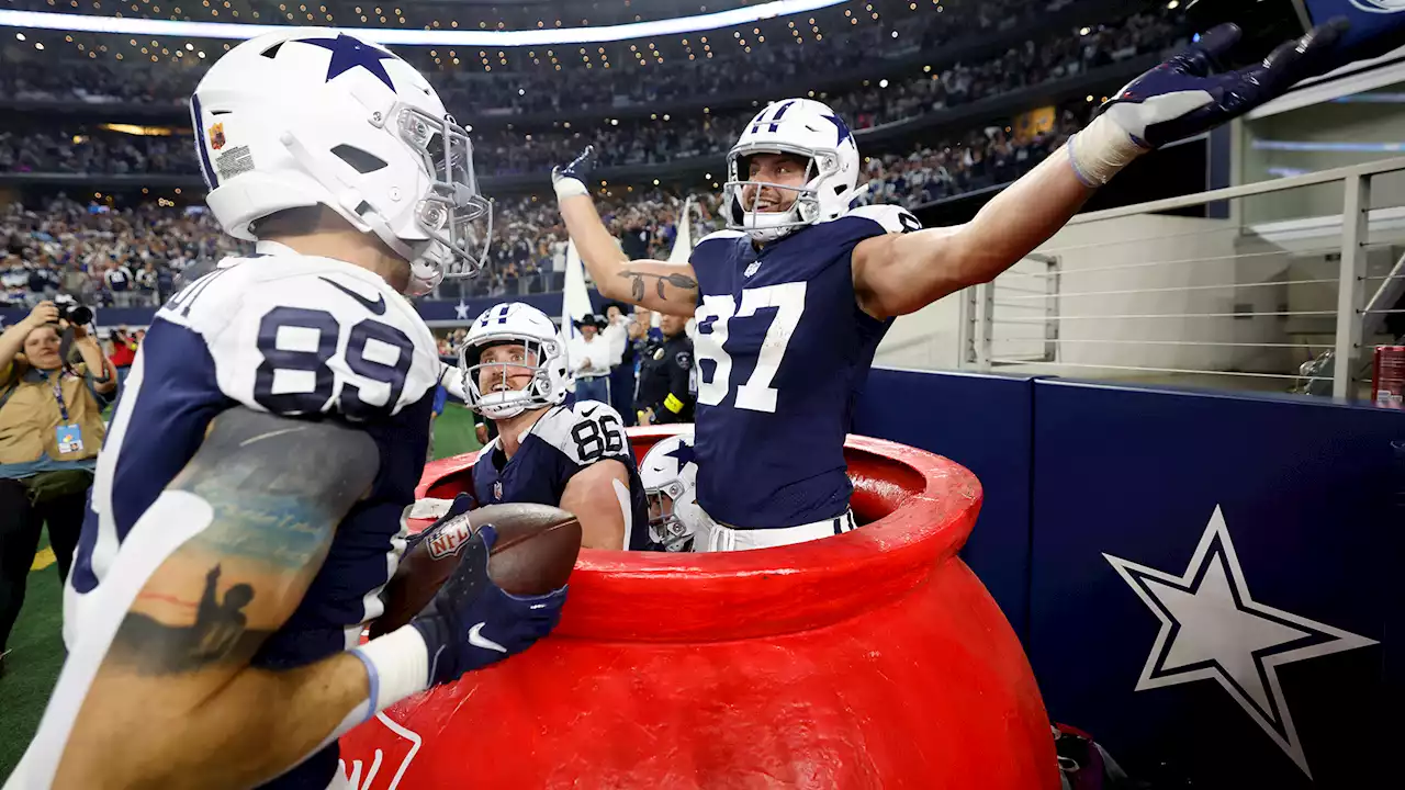 Relive Red Kettle Fun: The Story Behind the Cowboys' Whac-a-Mole Game and Ezekiel Elliott's Reaction