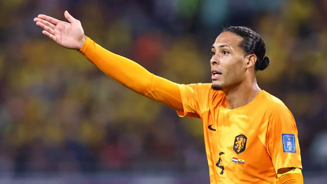 Van Dijk heeft spijt van reactie op kritiek Van Basten: 'Had ik beter moeten doen'