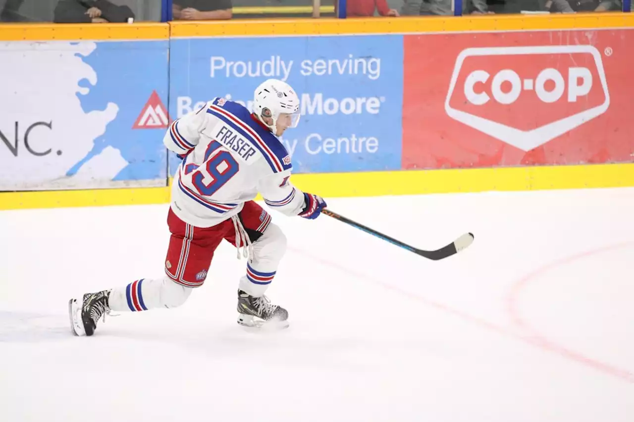 Fraser's two goals lifts Spruce Kings to victory over West Kelowna