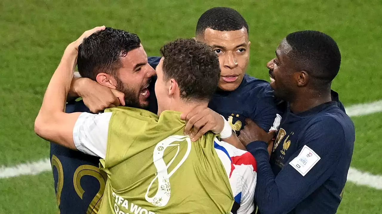 France-Danemark: Pavard déchaîné, 'Freed From Desire'... l'énorme joie dans le vestiaire des Bleus