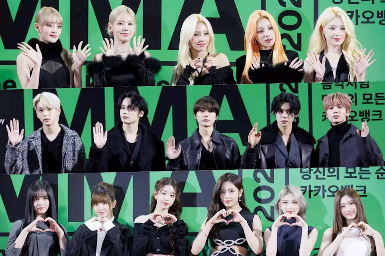 Stars Light Up The Red Carpet At Melon Music Awards 2022