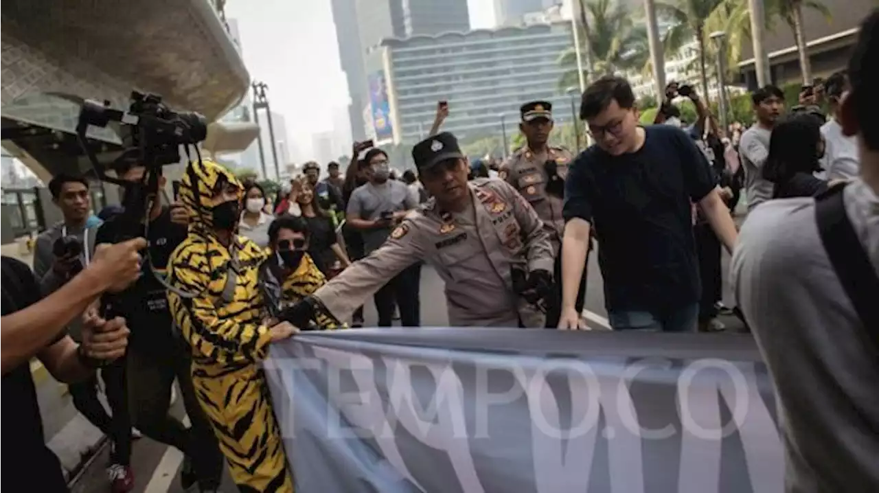 Demo Tolak RKUHP di CFD Dibubarkan Polisi, LBH Jakarta: Apalagi Kalau Sah