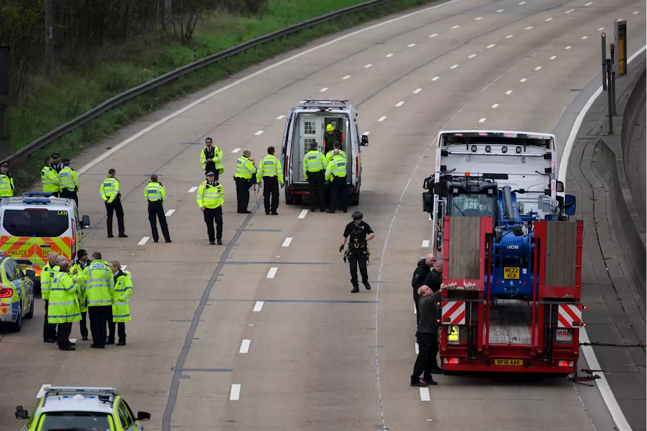 Police urged to crack down on Just Stop Oil protestors as officers brace for Christmas chaos