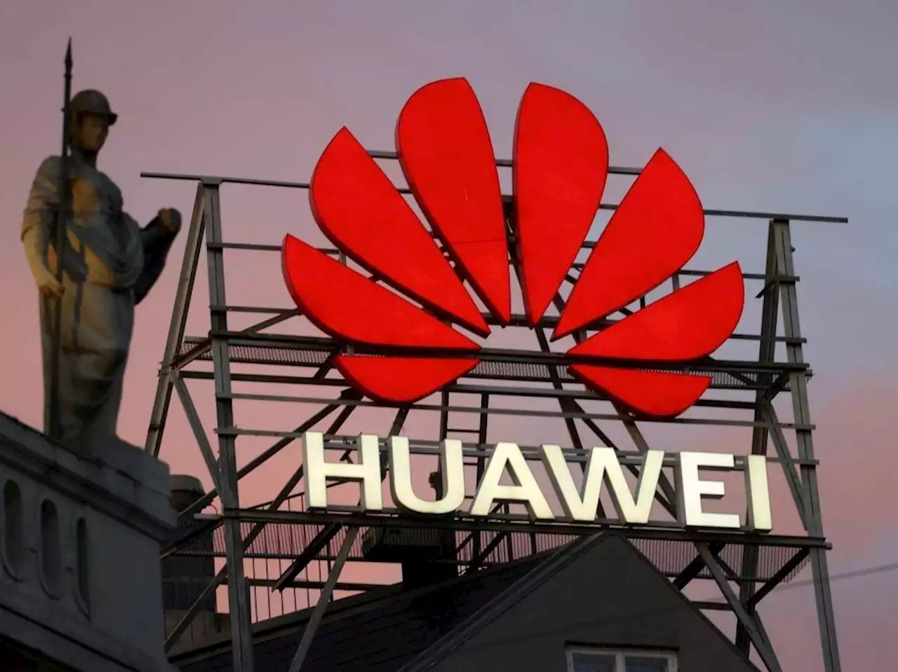 U.S. bans Huawei, ZTE equipment sales citing national security risk