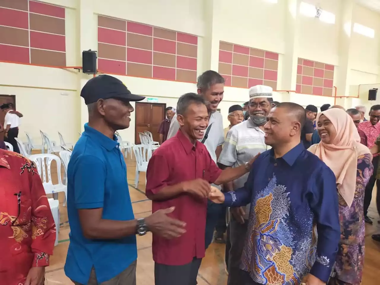 Ada cubaan 'membeli' ADUN BN -Saarani