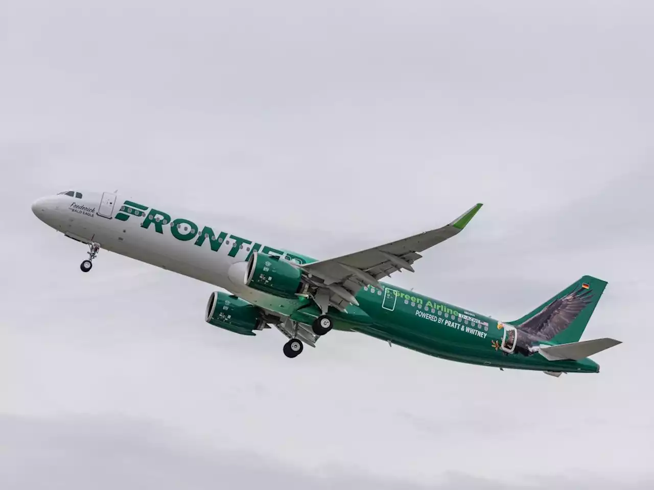 Frontier Airlines has replaced its telephone customer service line with online chat to cut costs