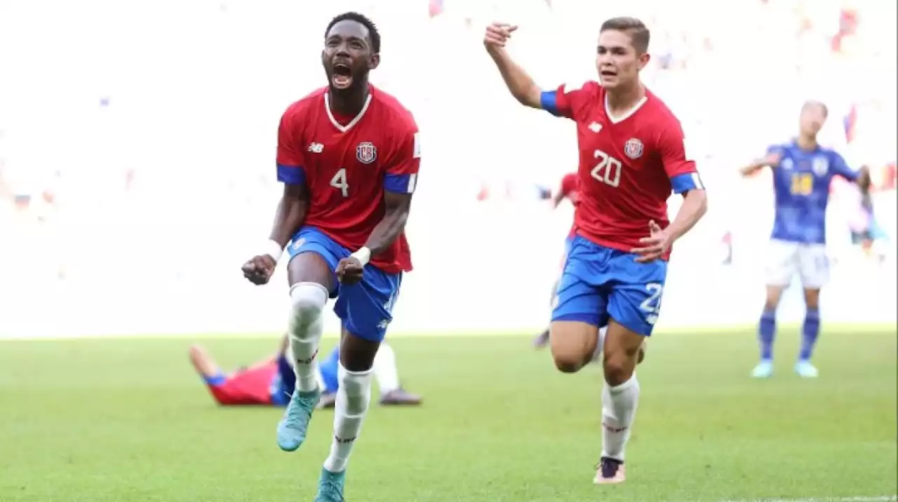 Costa Rica celebra triunfo de su ‘sele’, que dirige el colombiano Luis Fernando Suárez