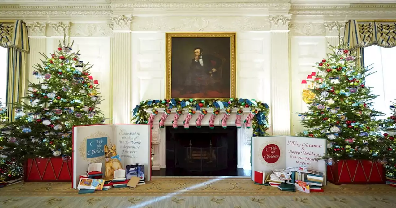 White House decorated for the holidays with the help of 150 volunteers