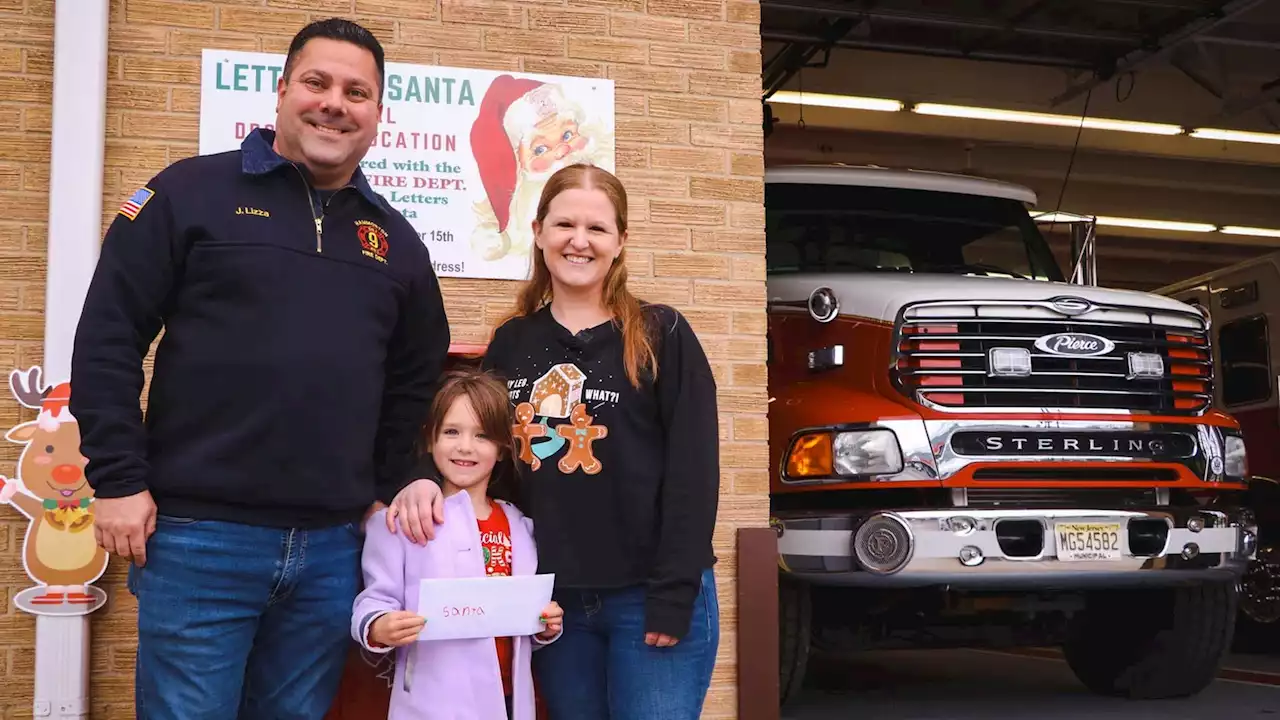 Hammonton firefighters help Santa receive and send letters to children