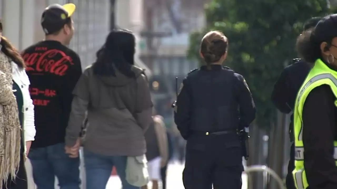 Holiday shoppers feel safer at San Francisco's Union Square but robberies continue nearby