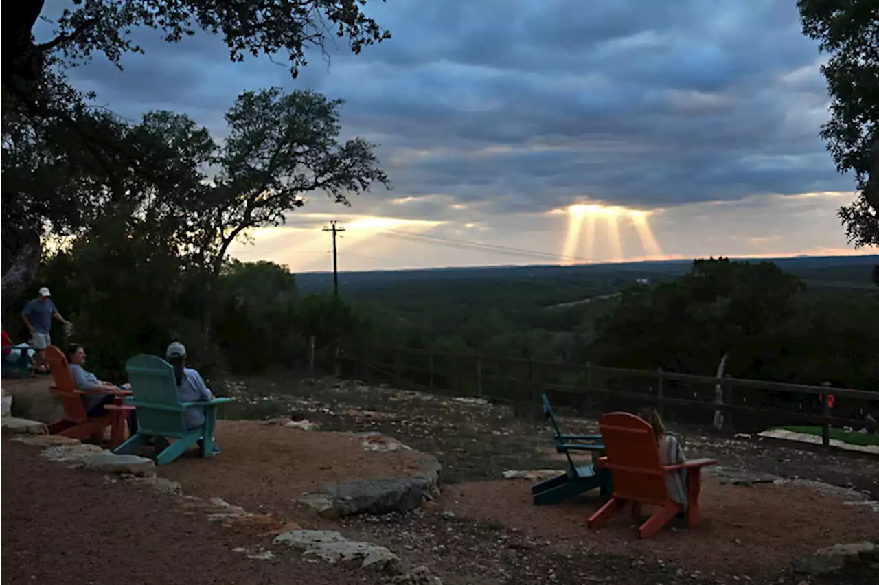 Day Trips: The Shady Llama, Wimberley