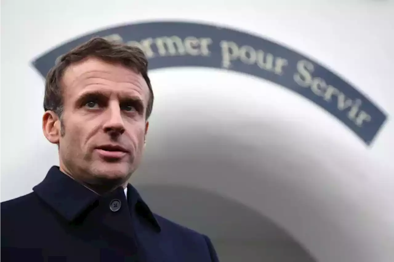 Climat : Emmanuel Macron veut un r\u00e9seau de RER 'dans dix grandes agglom\u00e9rations fran\u00e7aises'