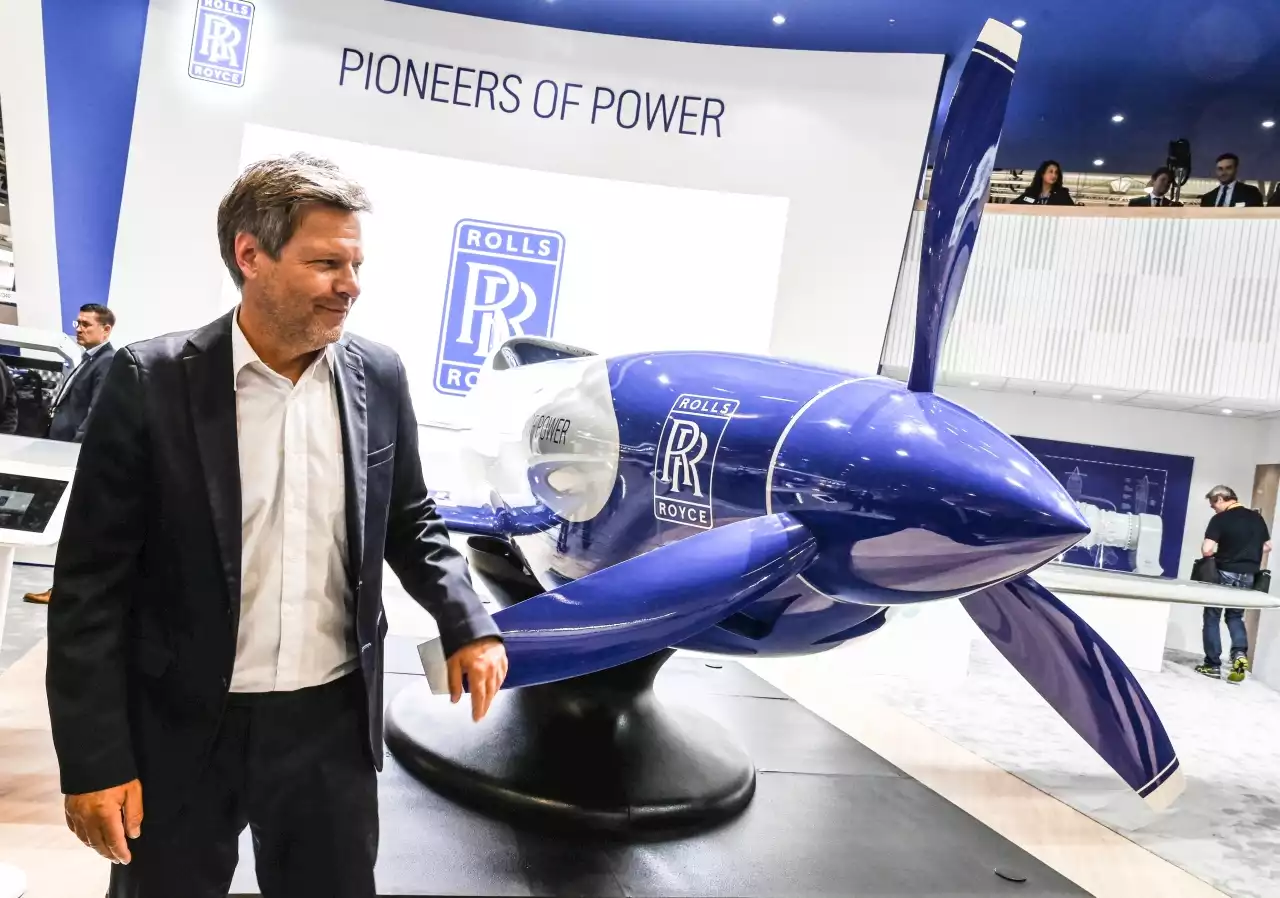 Air Travel: Rolls-Royce successfully tests hydrogen-powered jet engine