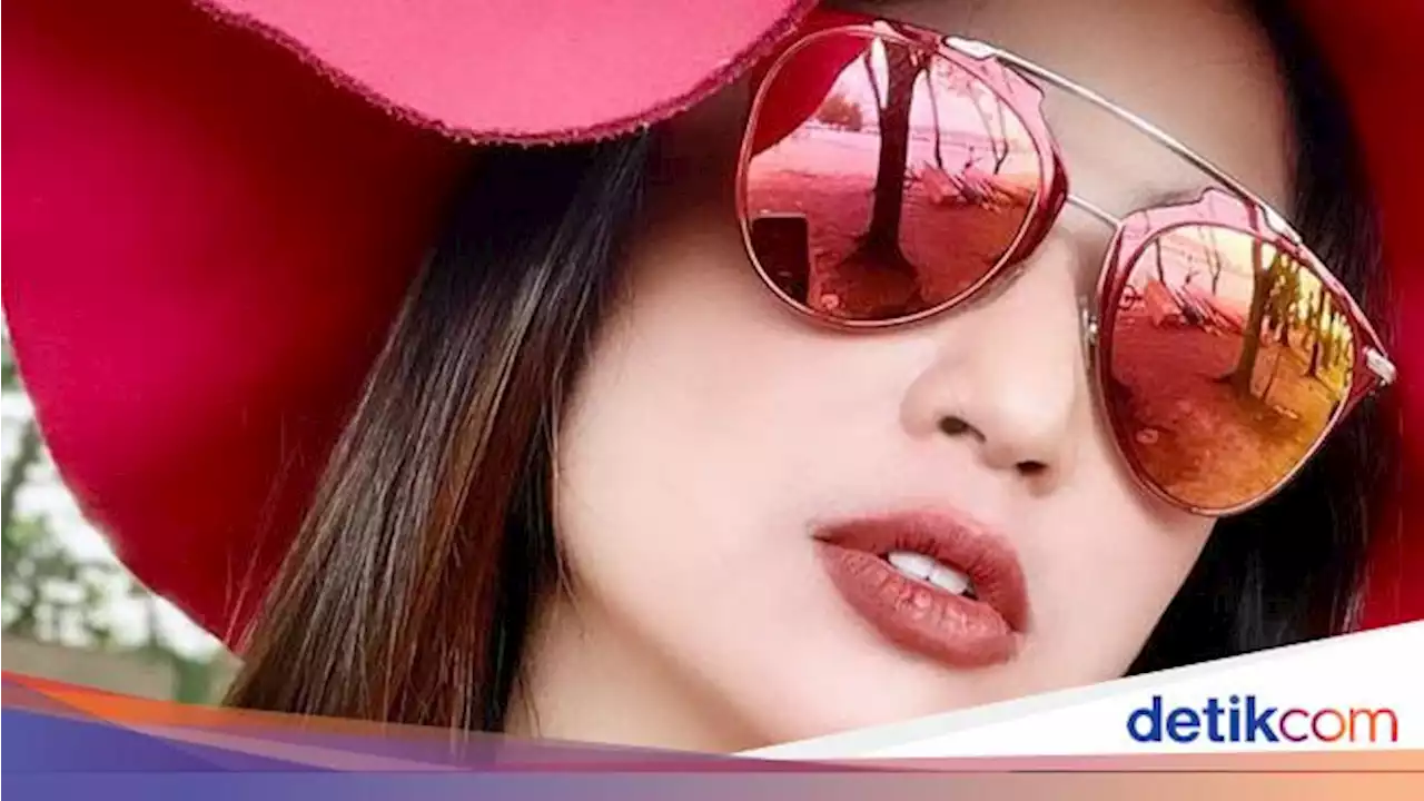 Reaksi Dewi Perssik Saat Tahu Penghina Dirinya Jadi Tersangka