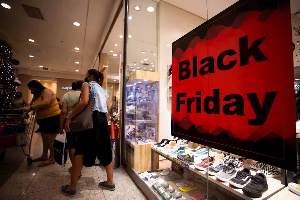 Vendas no e-commerce caem 23% na Black Friday 2022, aponta NielsenIQ|Ebit