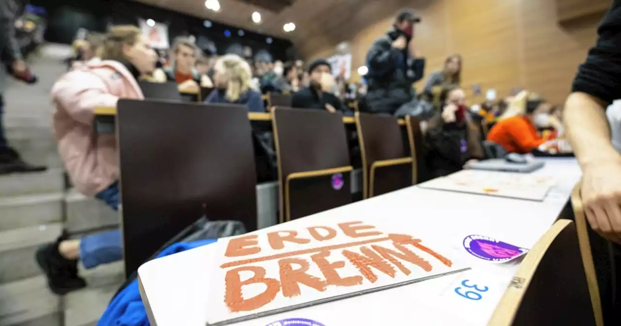 Aktivisten besetzen weiteren Hörsaal an Wiener Uni