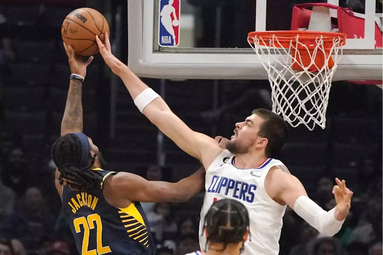 Clippers, Ivica Zubac rebound in win over Pacers