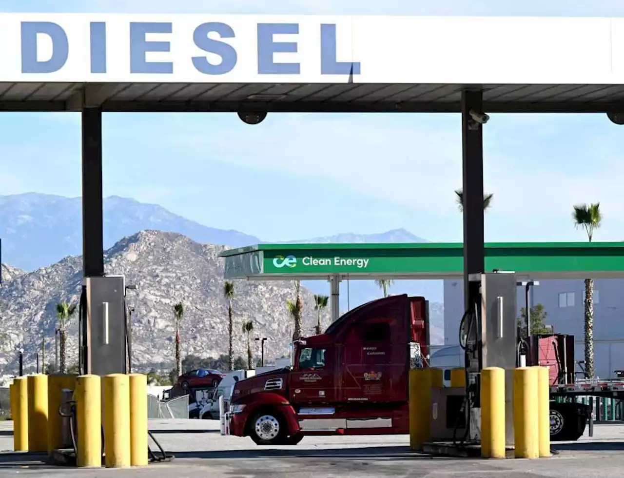 Diesel trucks could be phased out in California in 20 years