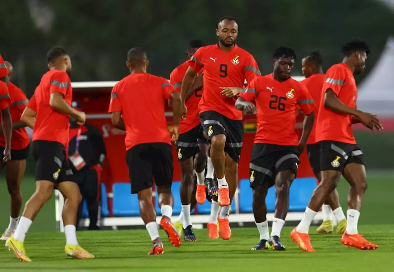 Ghana, South Korea both make three changes for World Cup clash