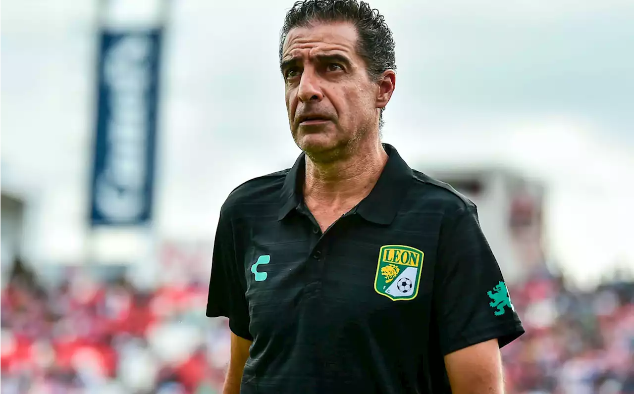 León: Renato Paiva deja de ser director técnico de la Fiera