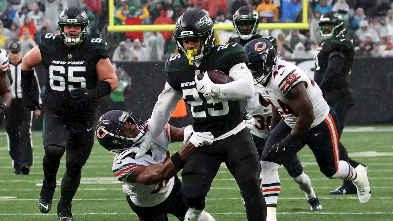 Bears Observations: Key Injuries Pile Up in 31-10 Loss Vs. Jets