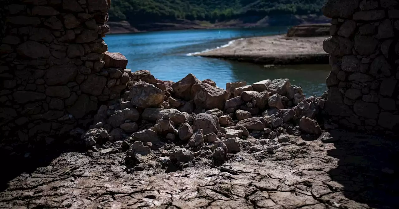 Catalonia limits water use as Spain prays for rain