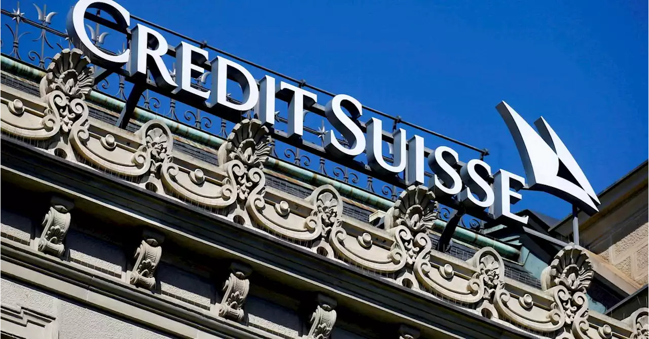 Credit Suisse bonds slide, CDS rise