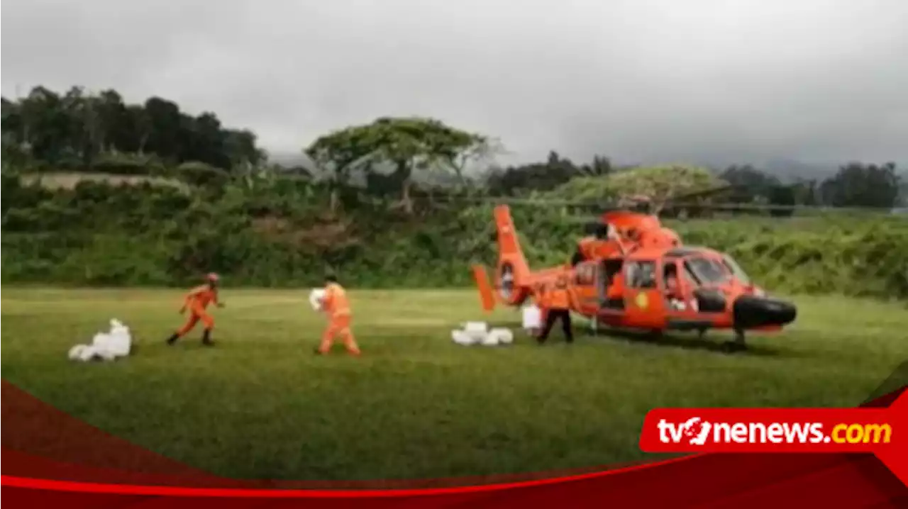 Basarnas Salurkan 1 Ton Lebih Logistik untuk Korban Gempa Cianjur dengan 2 Helikopter