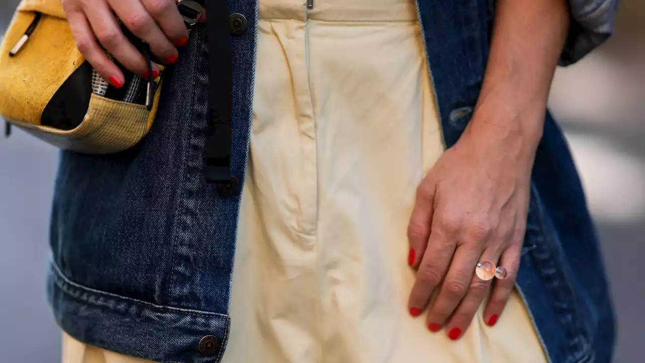 Las uñas rojas serán tu mejor arma de belleza para obtener una manicure de impacto