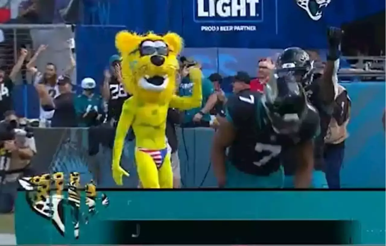 Jacksonville Jaguars mascotin a speedo?