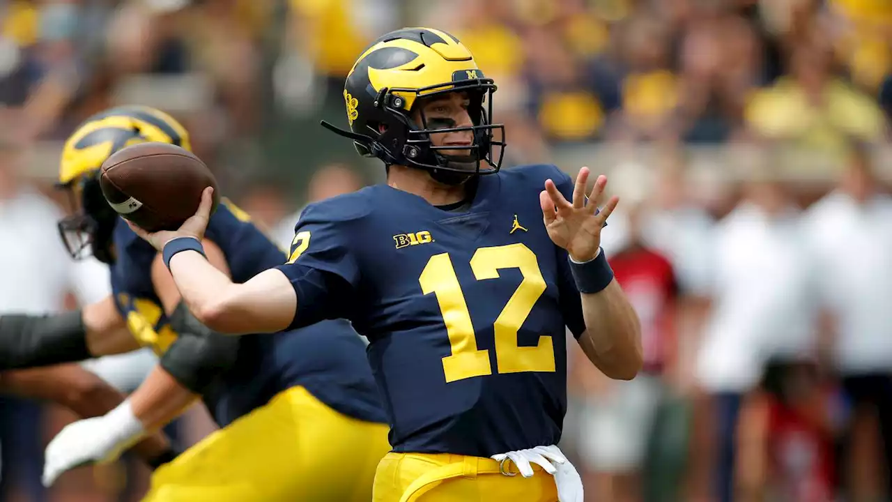 Michigan QB Cade McNamara enters transfer portal