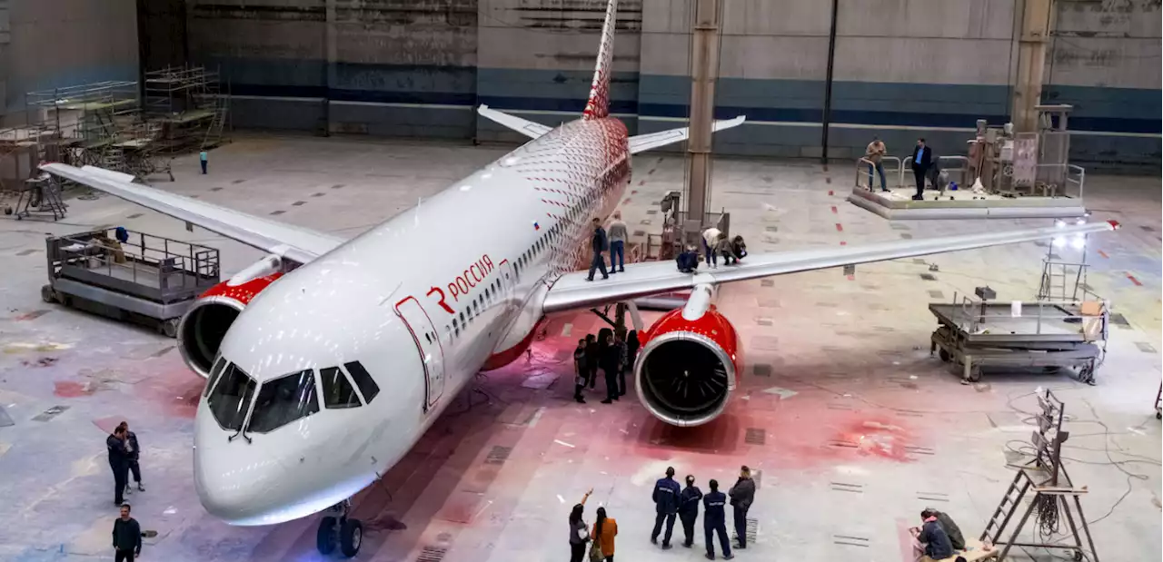 Irkut MS-21 trägt Farben von Rossiya - vorerst nur zur Schau - aeroTELEGRAPH