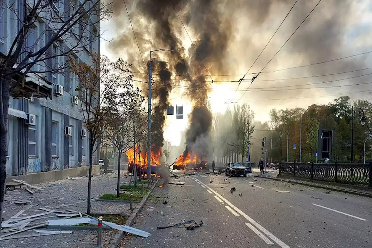 Rudal Rusia Hantam Stasiun Kereta, 100 Lebih Prajurit Ukraina Tewas!