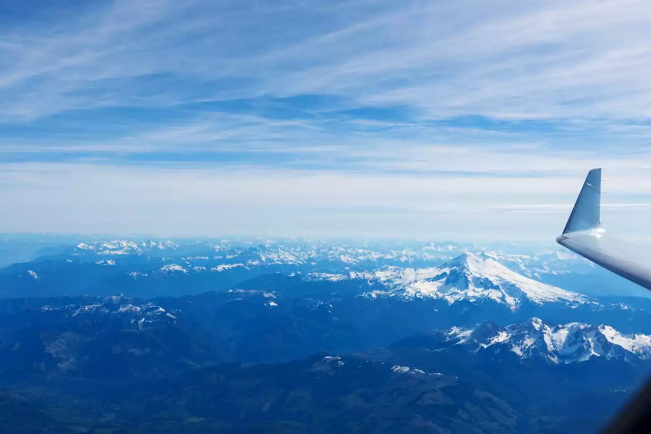 Dozens of Vancouver flights cancelled as B.C. prepares for snowstorm