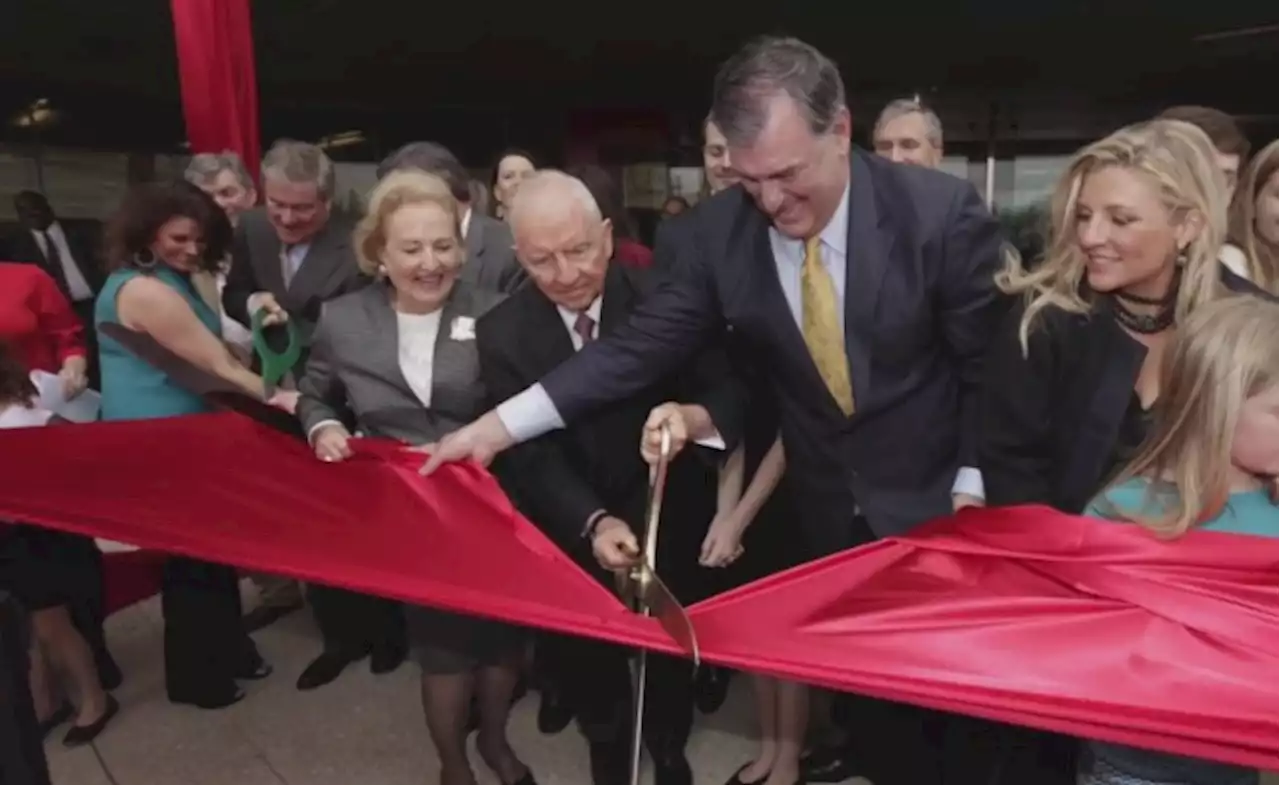 Giving Tuesday kicks off with $15M donation to United Way of Metropolitan Dallas