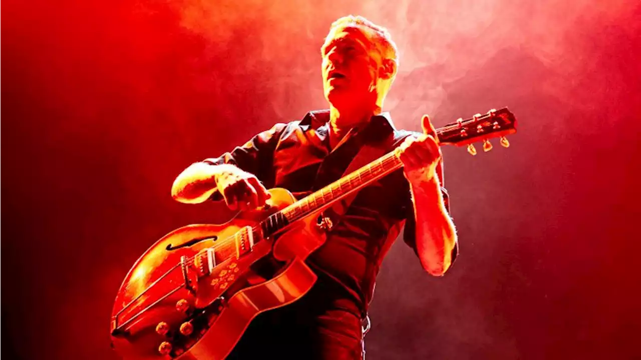 Bryan Adams wird in Berlin frenetisch gefeiert