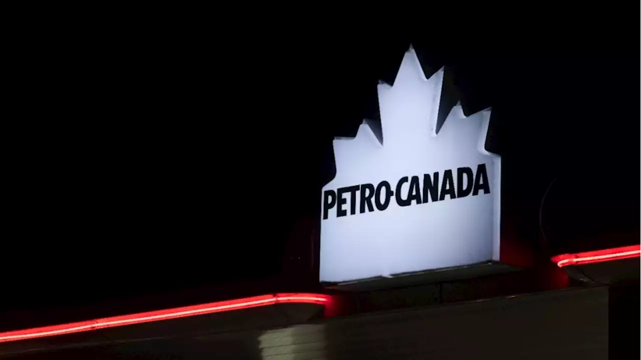 Suncor to keep Petro-Canada retail business after comprehensive review of business