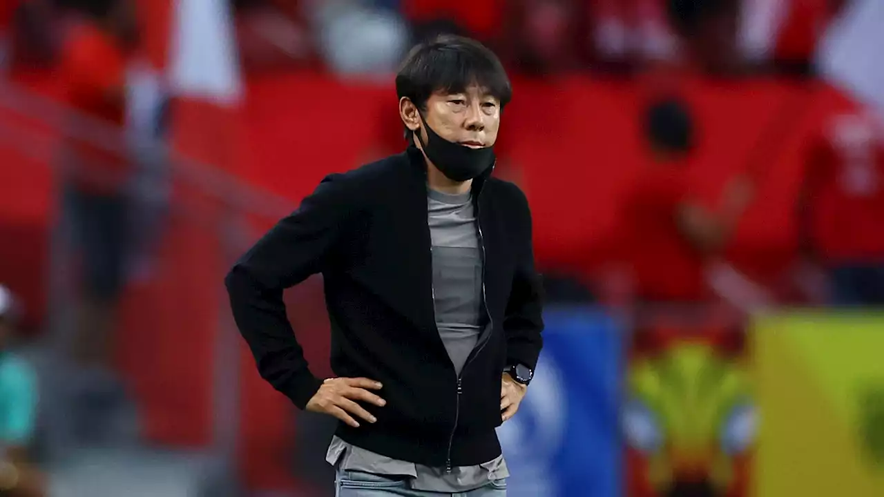 Pelipur Lara Tragedi Kanjuruhan, Shin Tae-Yong Bertekad Persembahkan Gelar Piala AFF 2022 | Goal.com Indonesia