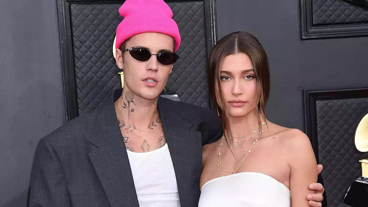 Hailey Bieber enceinte de Justin Bieber ? Le top met les choses au clair et dévoile souffrir de soucis de santé - Grazia