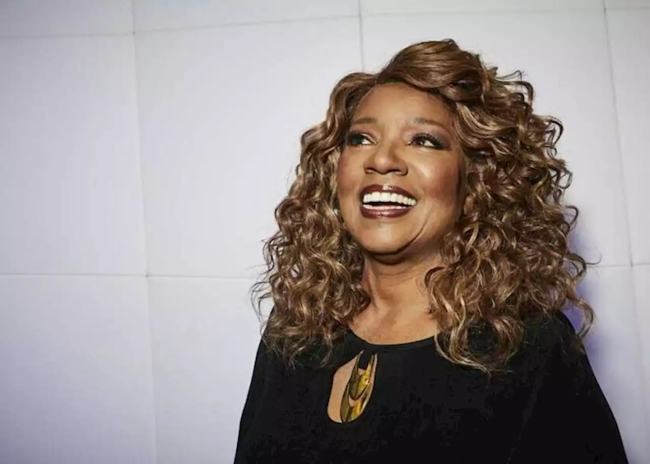 Mayor’s holiday tree lighting goes disco with Gloria Gaynor