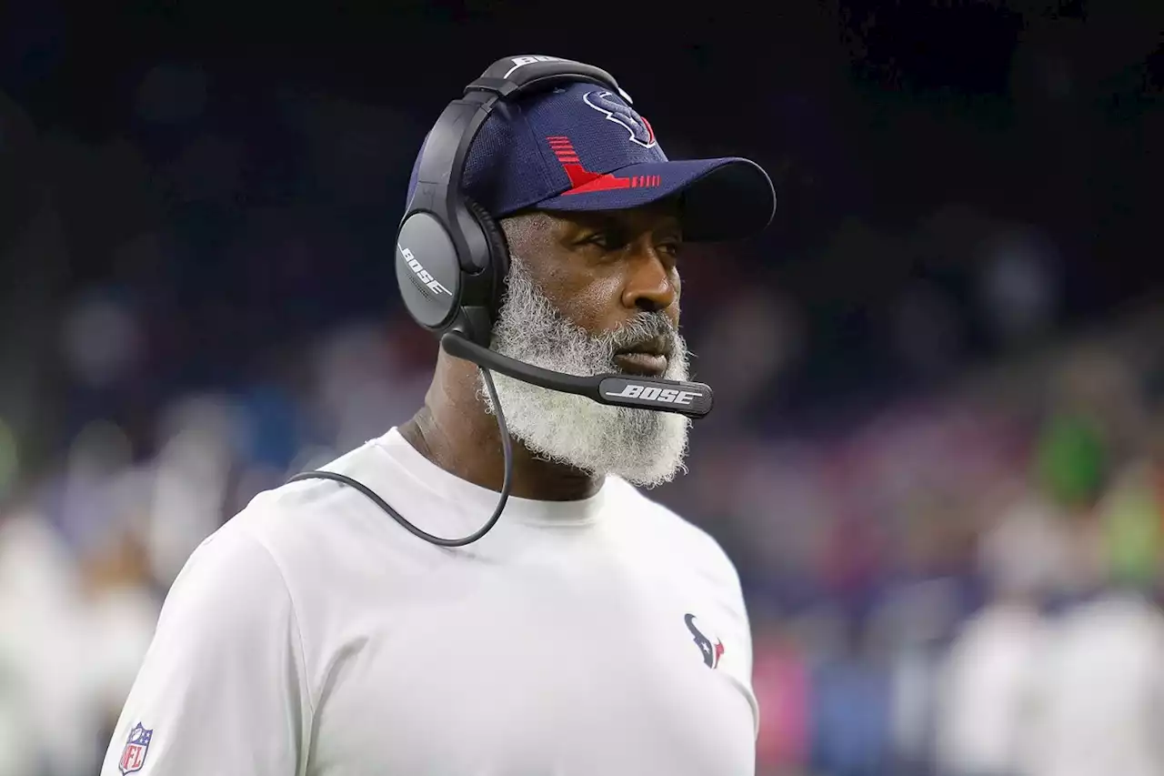 Dissecting the Delusion: Zapruder Breakdown of Lovie Smith's Postgame Press Conference Sunday