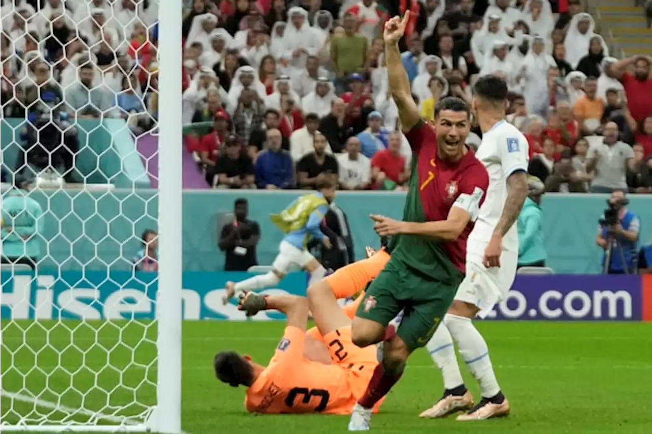 Portugal advances to last 16, beats Uruguay 2-0 at World Cup