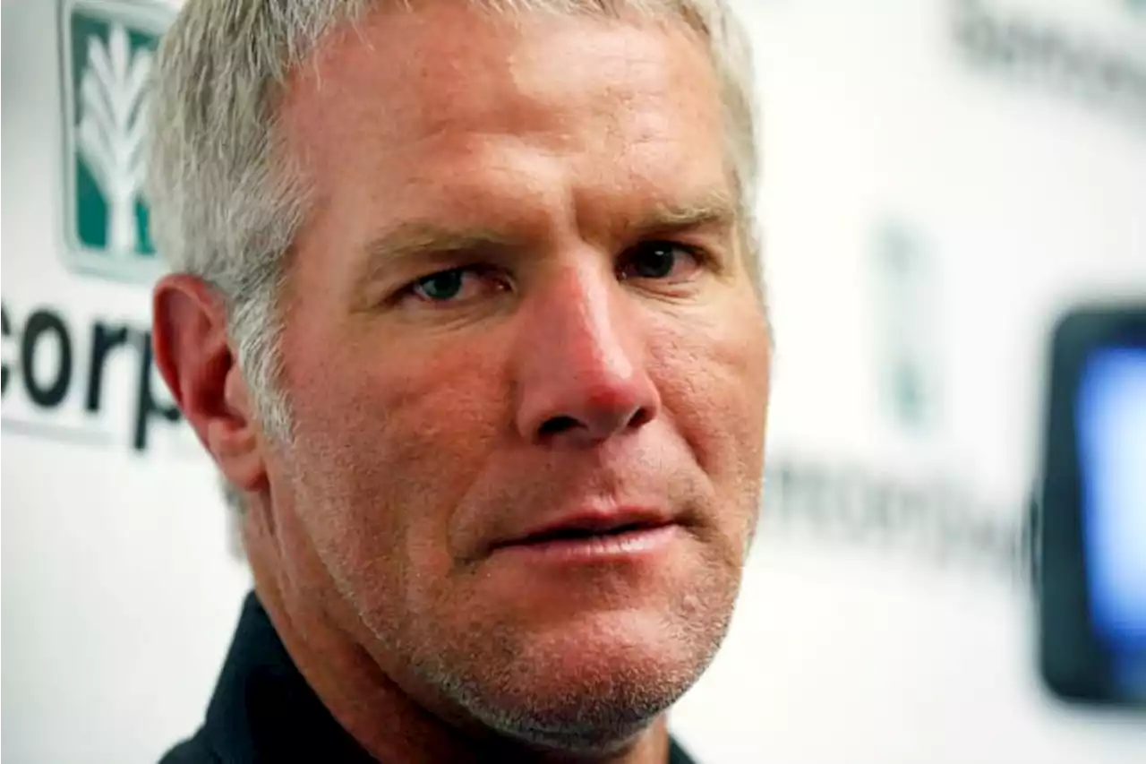 Favre asks to be dismissed from Mississippi welfare lawsuit